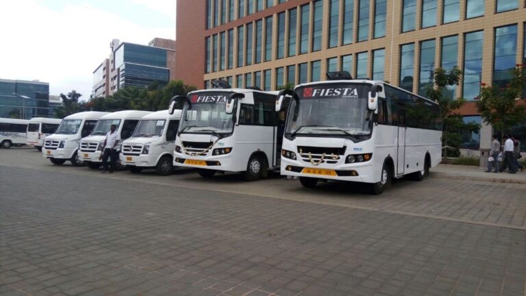 Are you Looking for Top Shuttle Service Solutions for Your Daily Commute Needs ?