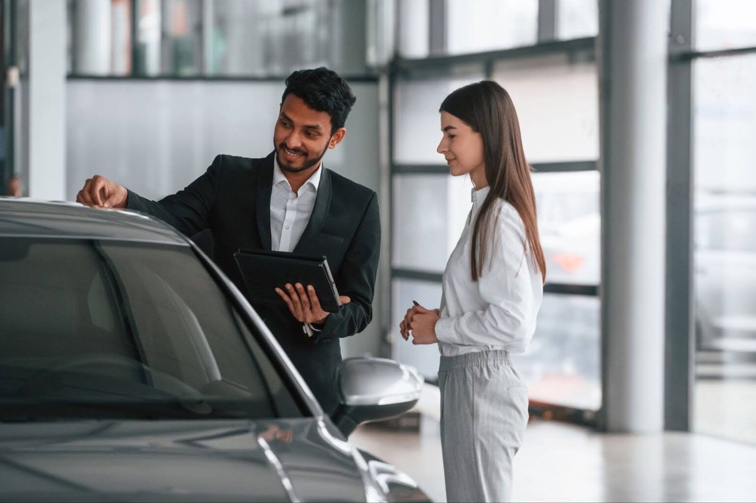 How Fiesta Smart Mobility Delivers Reliable Corporate Car Rental Services